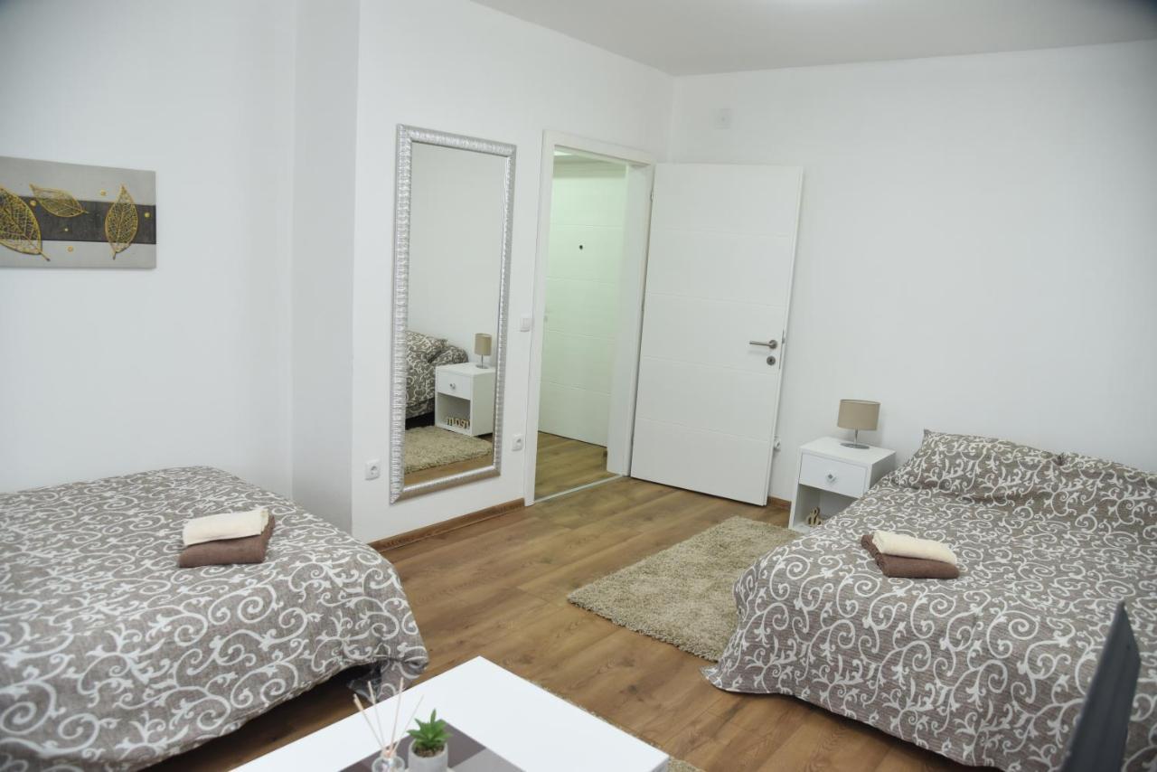Apartmani Sofronic Loznica 1 ภายนอก รูปภาพ